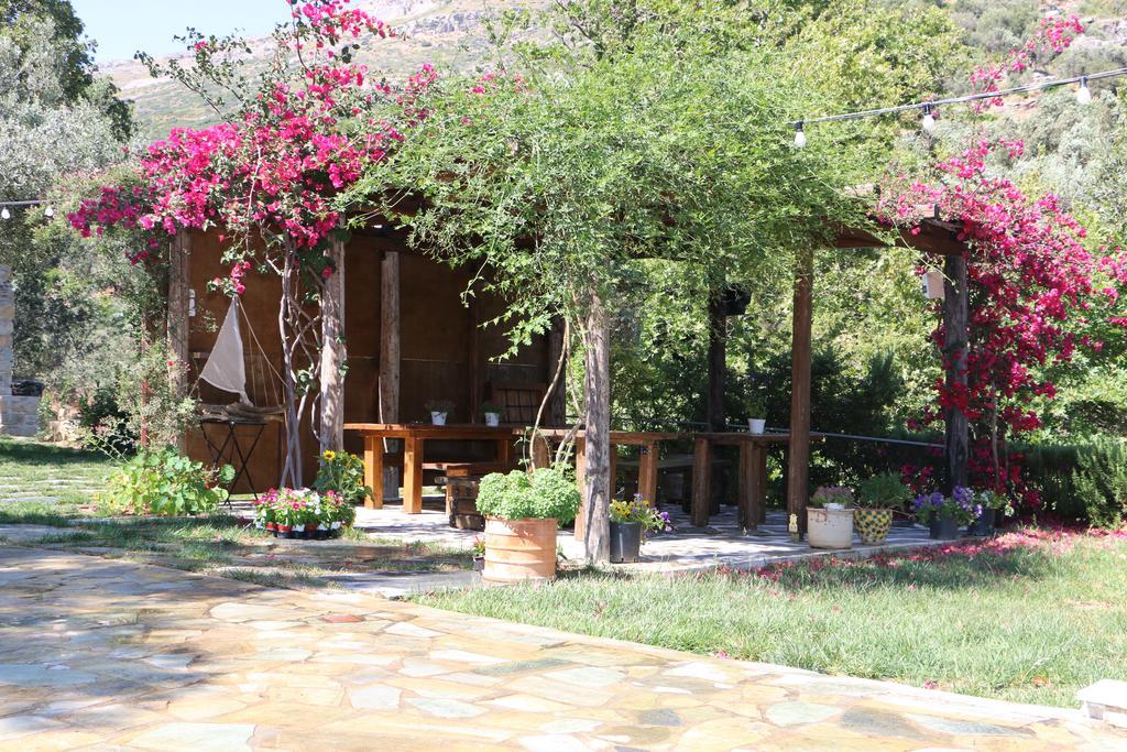 Naiades Villas การิสโตส ภายนอก รูปภาพ